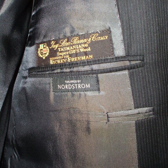 Loro Piana by Hickey Freeman Black Worsted Wool striped blazer - Size 44L - Picture 4 of 5